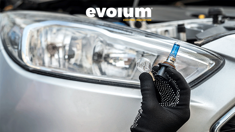 ¿Cómo cambiar las luces LED en tu carro?